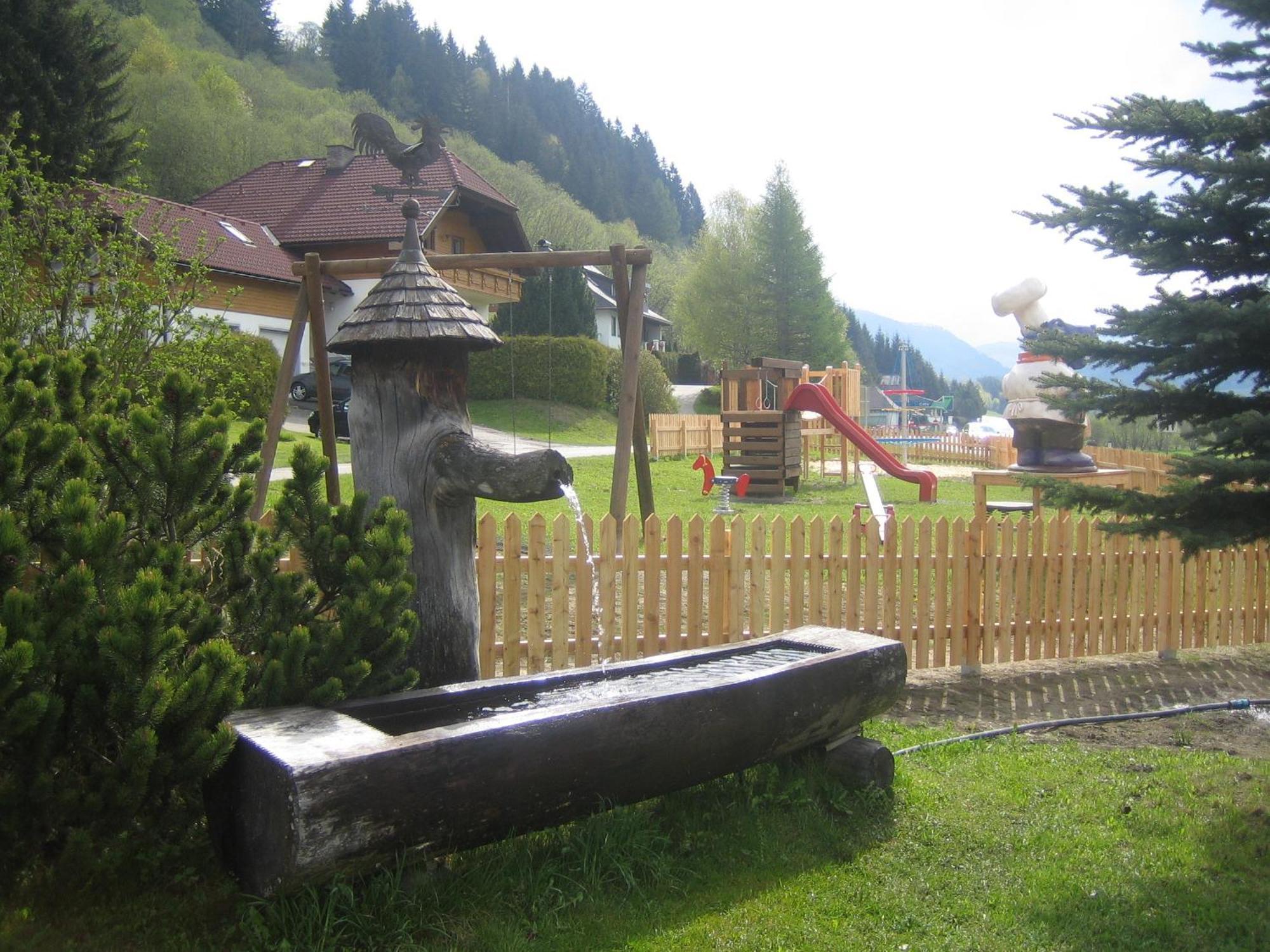 Landhotel Stofflerwirt ซังคท์มิคาอิลอิมลุงเกา ภายนอก รูปภาพ
