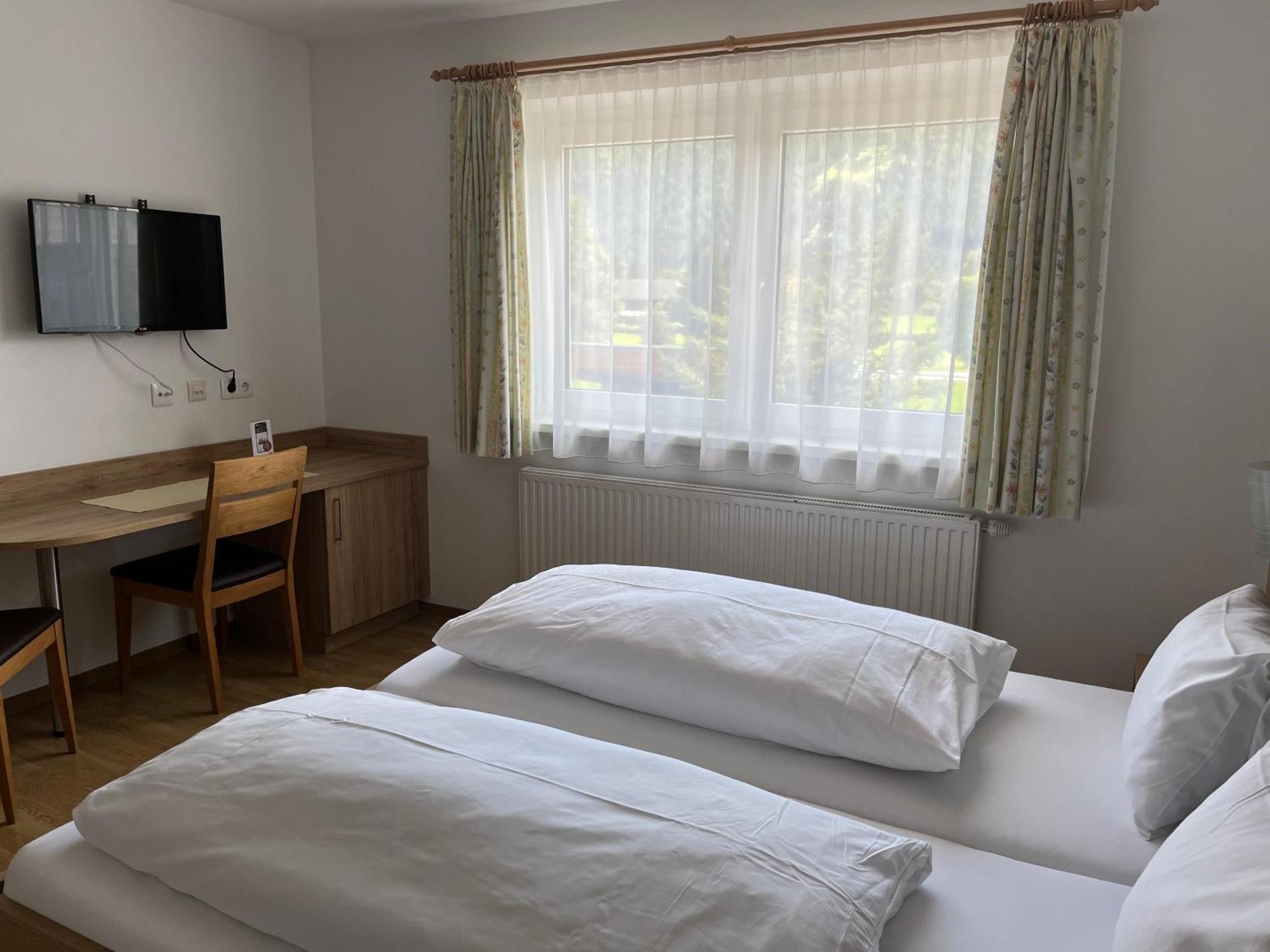 Landhotel Stofflerwirt ซังคท์มิคาอิลอิมลุงเกา ภายนอก รูปภาพ