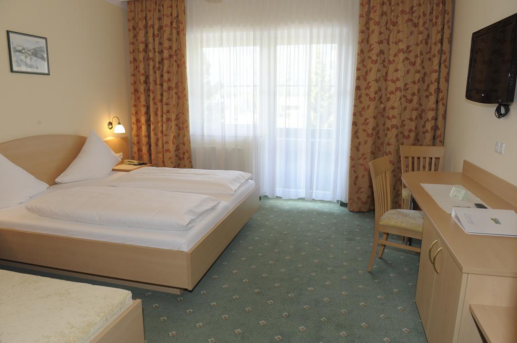 Landhotel Stofflerwirt ซังคท์มิคาอิลอิมลุงเกา ห้อง รูปภาพ