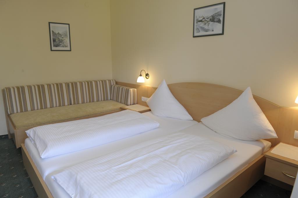 Landhotel Stofflerwirt ซังคท์มิคาอิลอิมลุงเกา ห้อง รูปภาพ